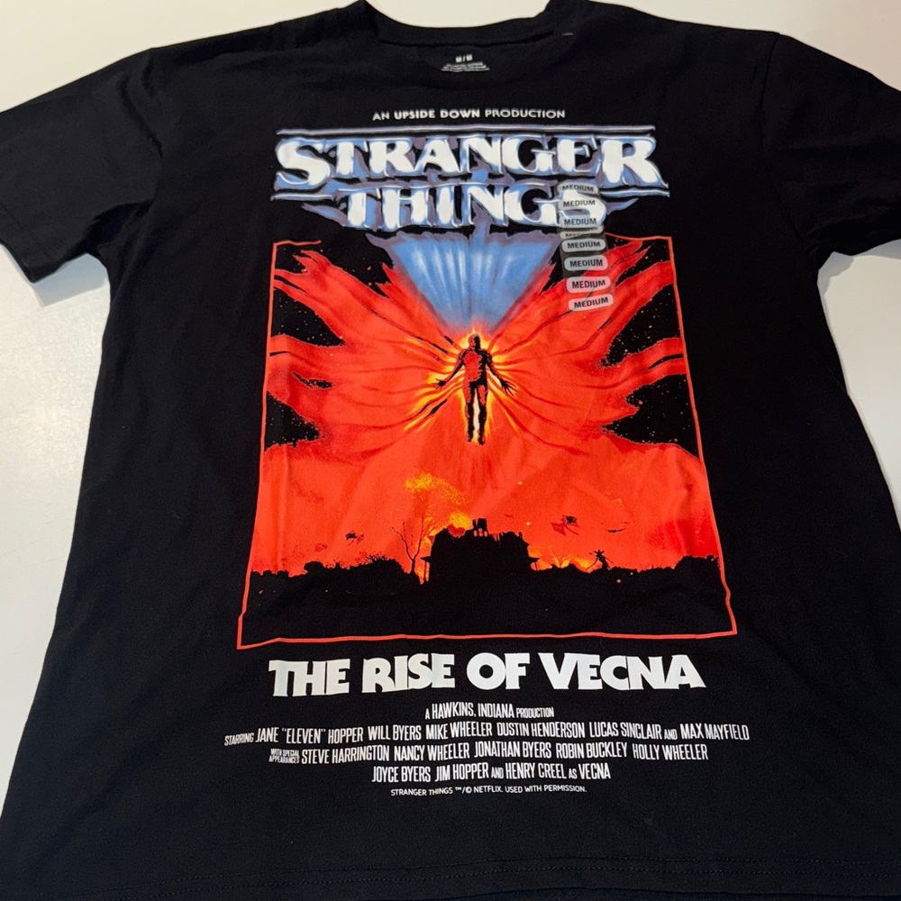 Stranger Things “The Rise of Vecna” Graphic Tee size‎ Medium NWT